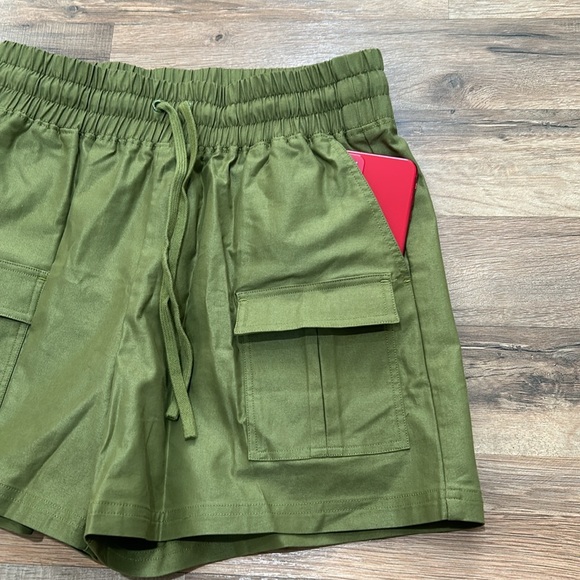 FABLETIC WOMEN CAMDEM CARGO SHORT GREEN Sz MD - Picture 3 of 9